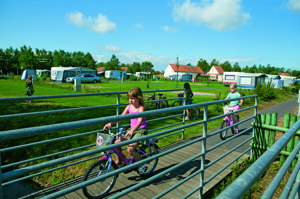 Hotel Kustpark Strand Westende Exterior foto